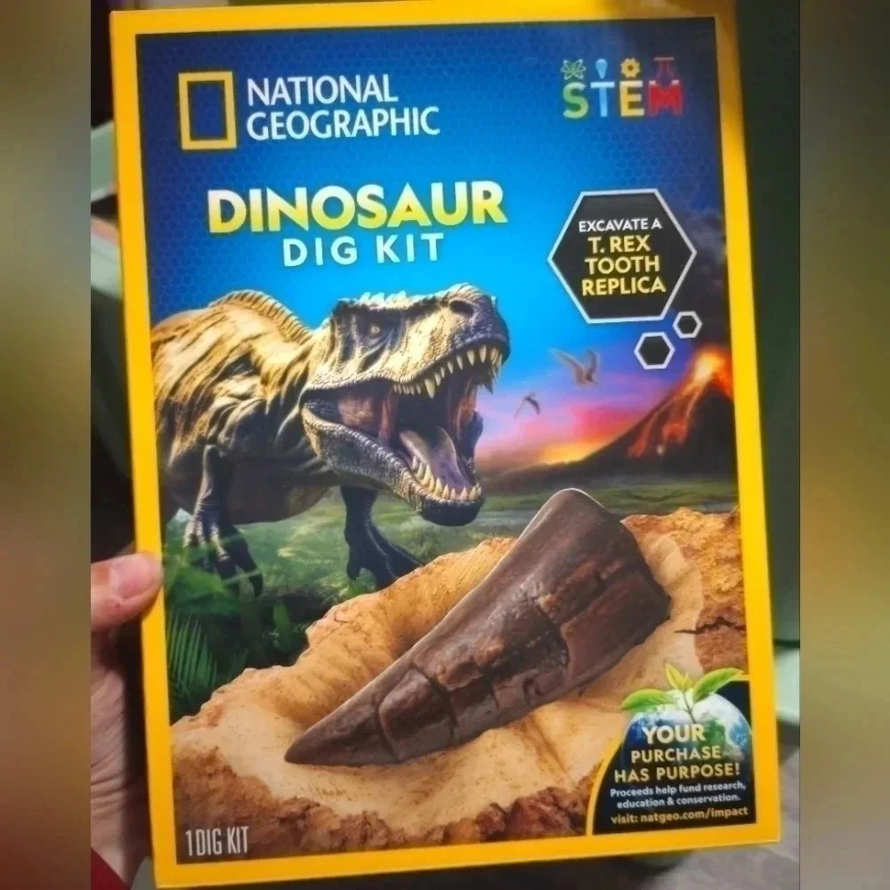National Geographic Dinosaur Digging kit for kids outdoor activities children